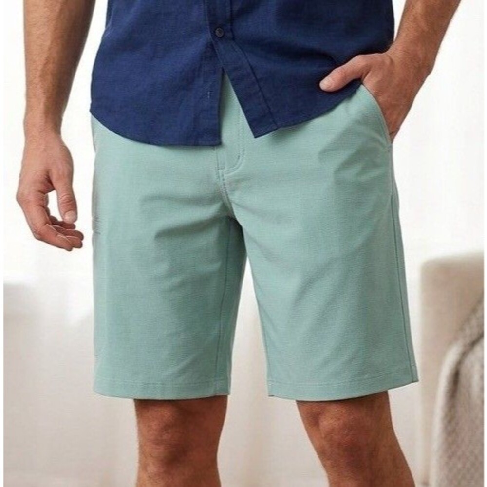 Panama Jack Men's Green Shorts Size 32